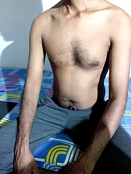 robinsan1010 online show from March 18, 2026, 4:43 pm