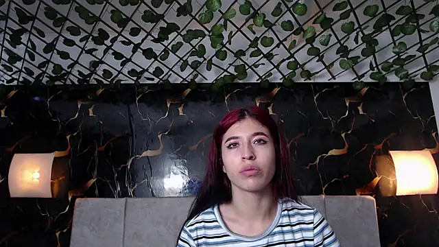 adriscute online show from April 15, 2026, 7:21 pm