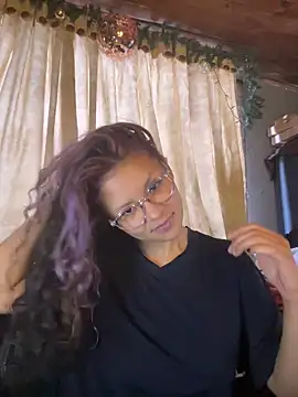 Hathorlove online show from January 24, 2025, 6:14 pm