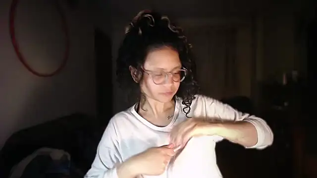 Hathorlove online show from March 30, 2026, 4:24 am