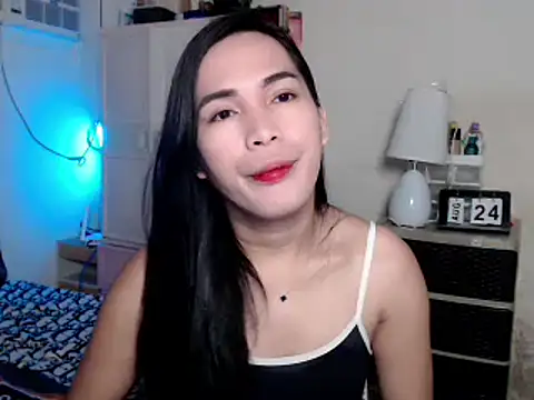 Msyensmith online show from September 24, 2025, 12:47 am