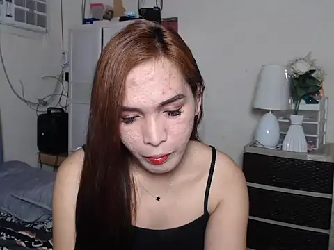 Snapshot of Msyensmith chatting on February 1, 2026, 6:23 am Msyensmith online show from February 1, 2026, 6:23 am