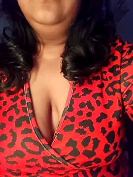 Snapshot of sassy_horny chatting on February 13, 2025, 9:38 pm sassy horny online show from February 13, 2025, 9:38 pm