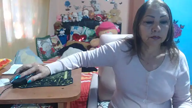 milfeddy  online show from November 5, 2025, 12:16 pm