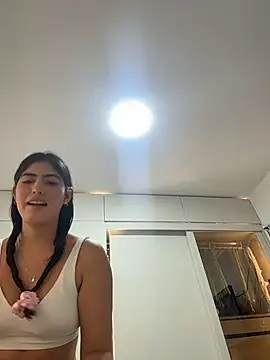 Gaby zahir  online show from November 15, 2025, 6:15 pm