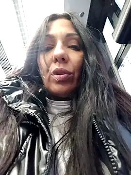 Snapshot of LeticiaWoods chatting on January 12, 2025, 1:27 pm LeticiaWoods online show from January 12, 2025, 1:27 pm