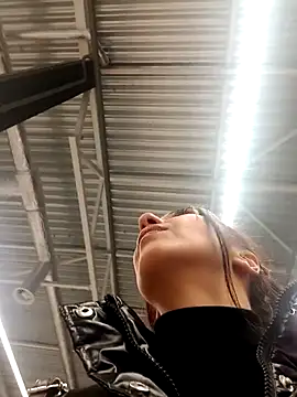 Snapshot of LeticiaWoods chatting on March 2, 2025, 1:27 pm LeticiaWoods online show from March 2, 2025, 1:27 pm