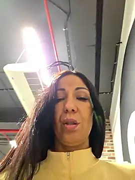 Snapshot of LeticiaWoods chatting on January 12, 2026, 4:23 pm LeticiaWoods online show from January 12, 2026, 4:23 pm