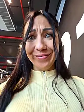 Snapshot of LeticiaWoods chatting on January 15, 2026, 10:42 am LeticiaWoods online show from January 15, 2026, 10:42 am