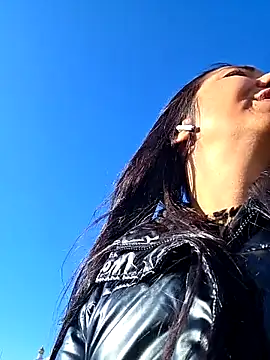 LeticiaWoods online show from March 15, 2026, 12:33 pm