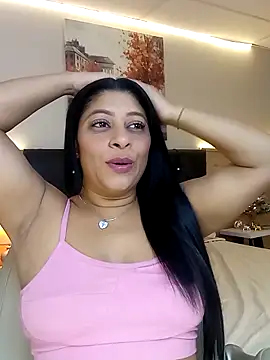 Lashmy111 online show from November 29, 2025, 2:47 am