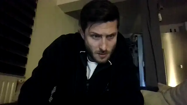 lololaland online show from January 19, 2026, 12:58 am