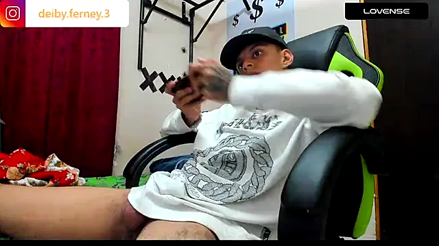 davidlatin66 online show from December 21, 2024, 4:19 am