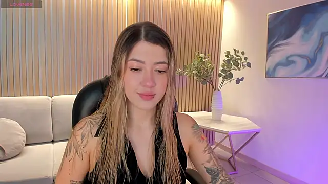 EveBensonX online show from March 1, 2026, 5:26 pm