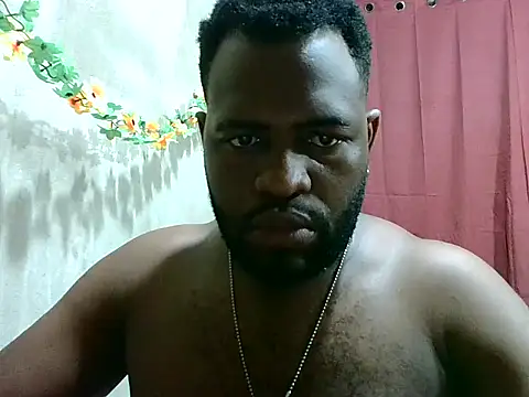 2ocmaxi online show from October 7, 2025, 5:59 am