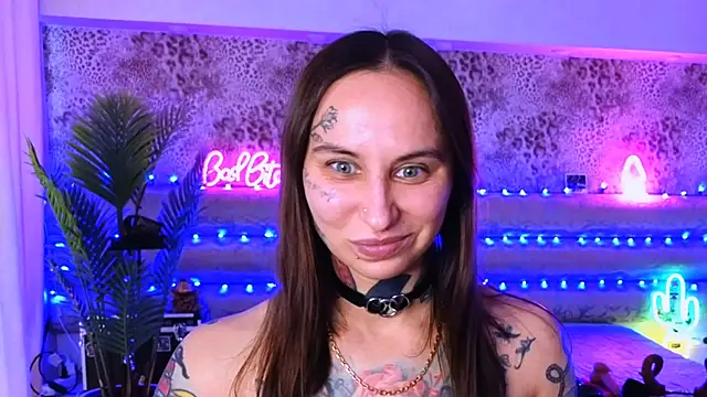 Cool Freak  online show from February 9, 2025, 9:47 am