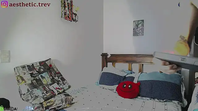 Snapshot of Twink_Temptation chatting on February 19, 2025, 2:23 am Twink Temptation online show from February 19, 2025, 2:23 am