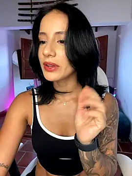 Snapshot of Ale_Lewis chatting on September 24, 2025, 8:56 pm Ale Lewis online show from September 24, 2025, 8:56 pm