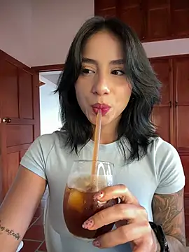 Ale Lewis online show from February 9, 2026, 10:03 pm