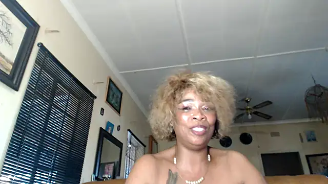 Gucci Bx online show from April 26, 2026, 2:59 pm