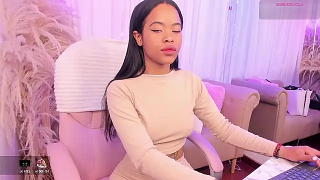 Mia damm online show from September 25, 2025, 4:27 am