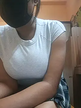 Steamyfuck96 online show from November 28, 2025, 5:15 pm