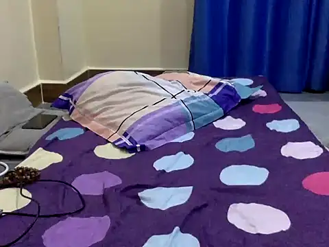 10sexymelo69  online show from June 10, 2026, 5:39 am