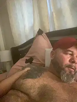 Snapshot of Cristian-Brayan chatting on January 11, 2025, 10:18 pm Cristian-Brayan online show from January 11, 2025, 10:18 pm