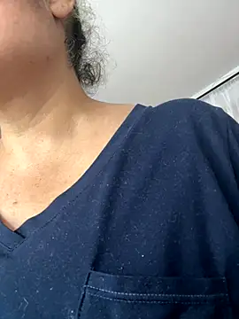 gabiTetas online show from October 26, 2025, 7:31 pm