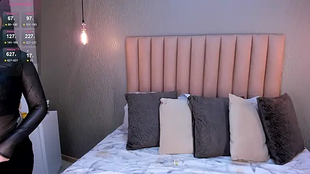 Alexa Thaylor  online show from March 14, 2025, 2:30 pm