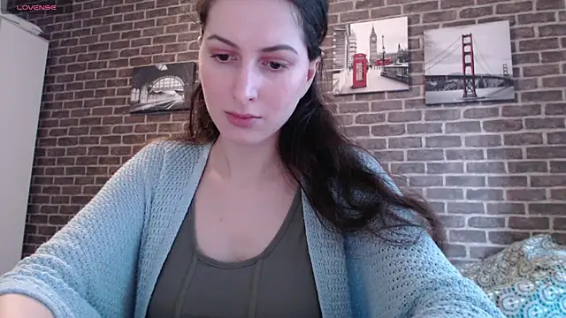  Hot Lady  online show from January 10, 2025, 5:02 pm