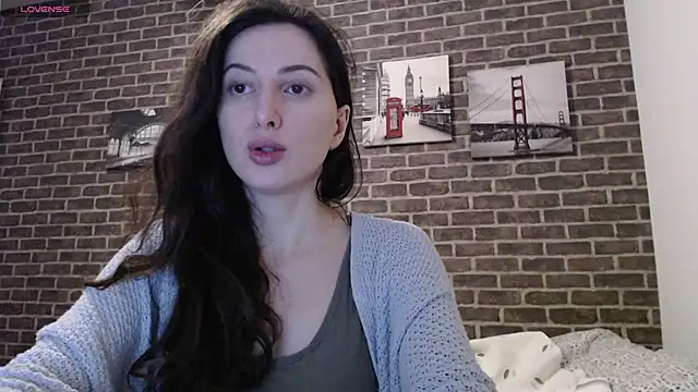  Hot Lady  online show from January 27, 2025, 8:28 pm