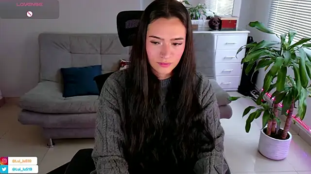 ImLui lu online show from February 22, 2025, 11:24 pm