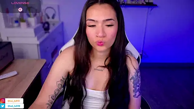 ImLui lu online show from October 25, 2025, 4:24 pm