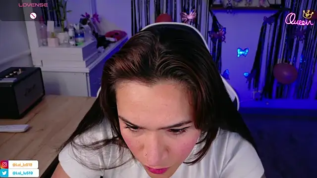 ImLui lu online show from March 25, 2026, 3:45 am