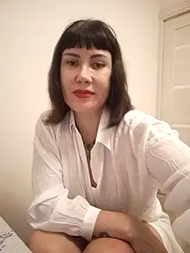 Snapshot of ROXOLANAA_SEXY chatting on March 8, 2025, 10:24 pm ROXOLANAA SEXY online show from March 8, 2025, 10:24 pm