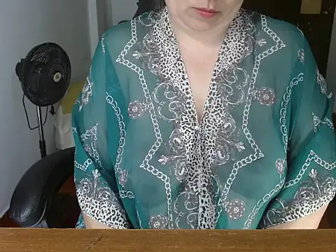 Snapshot of Victoriaevans1 chatting on February 6, 2026, 6:44 pm Victoriaevans1 online show from February 6, 2026, 6:44 pm