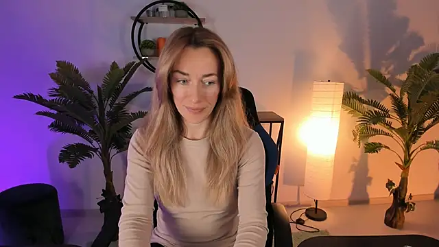 RebeccaMartinez online show from February 15, 2025, 7:27 am