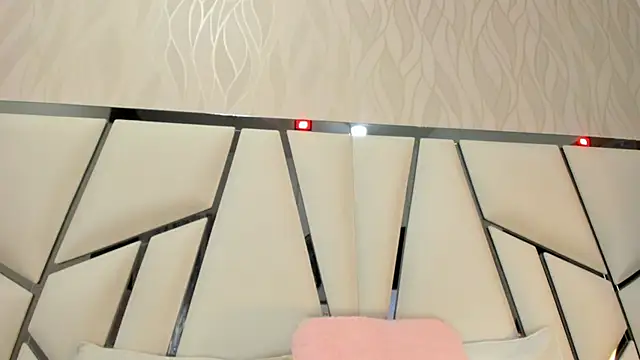 kimberly7  online show from November 6, 2025, 11:44 am