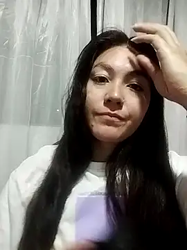 katha steele  online show from December 3, 2024, 10:06 am