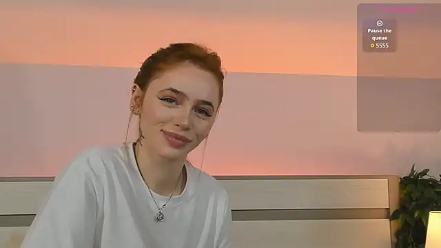 Phoenix Margo online show from November 4, 2025, 3:38 am