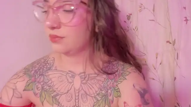 DEVA BLUE  online show from September 26, 2025, 4:05 am