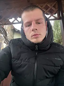 Snapshot of Rusikk66 chatting on January 19, 2025, 6:53 am Rusikk66 online show from January 19, 2025, 6:53 am