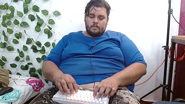 altairstudiosvip  online show from February 11, 2025, 2:24 pm