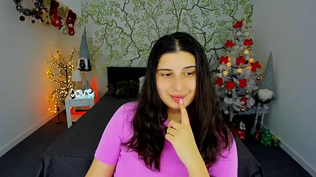 Snapshot of Linda_EX chatting on January 3, 2025, 7:49 am Linda EX online show from January 3, 2025, 7:49 am