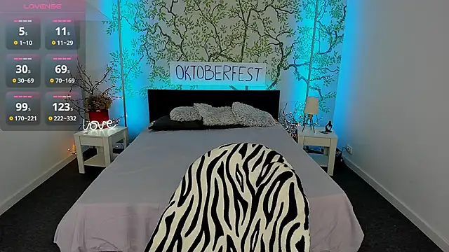 Snapshot of Linda_EX chatting on September 14, 2025, 6:12 am Linda EX online show from September 14, 2025, 6:12 am