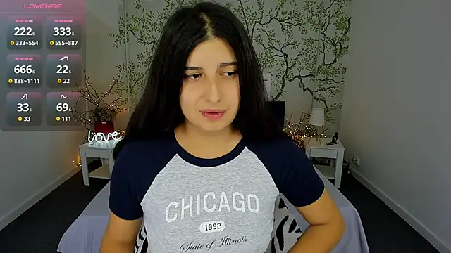 Snapshot of Linda_EX chatting on September 15, 2025, 4:01 am Linda EX online show from September 15, 2025, 4:01 am