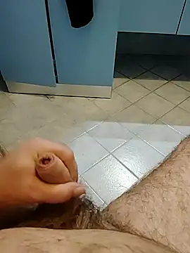 Snapshot of orsettoCum chatting on October 1, 2025, 4:35 pm orsettoCum online show from October 1, 2025, 4:35 pm