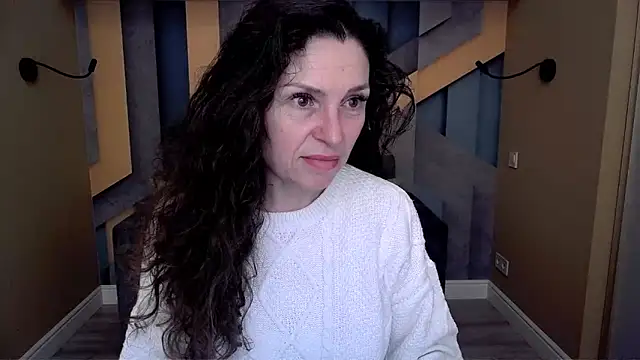 EllaLong online show from February 28, 2026, 12:28 pm