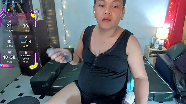 ivyDvil05 online show from March 5, 2026, 2:13 pm